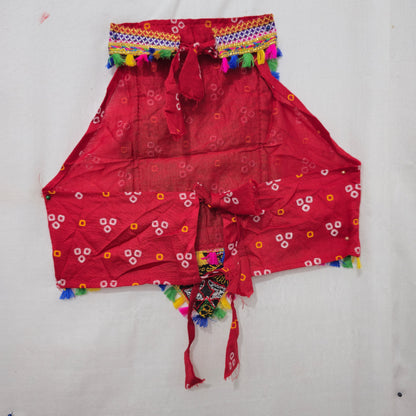 Sleeveless Bandhani Darwaja