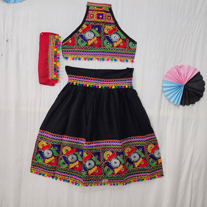 Girls - Sleeveless Plain Chaniya Choli